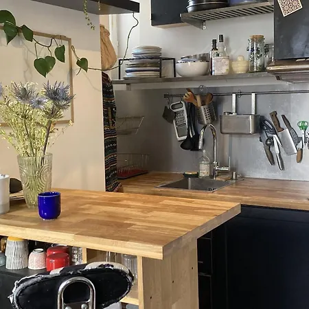 Cosy Flat Near The Canal And Paris